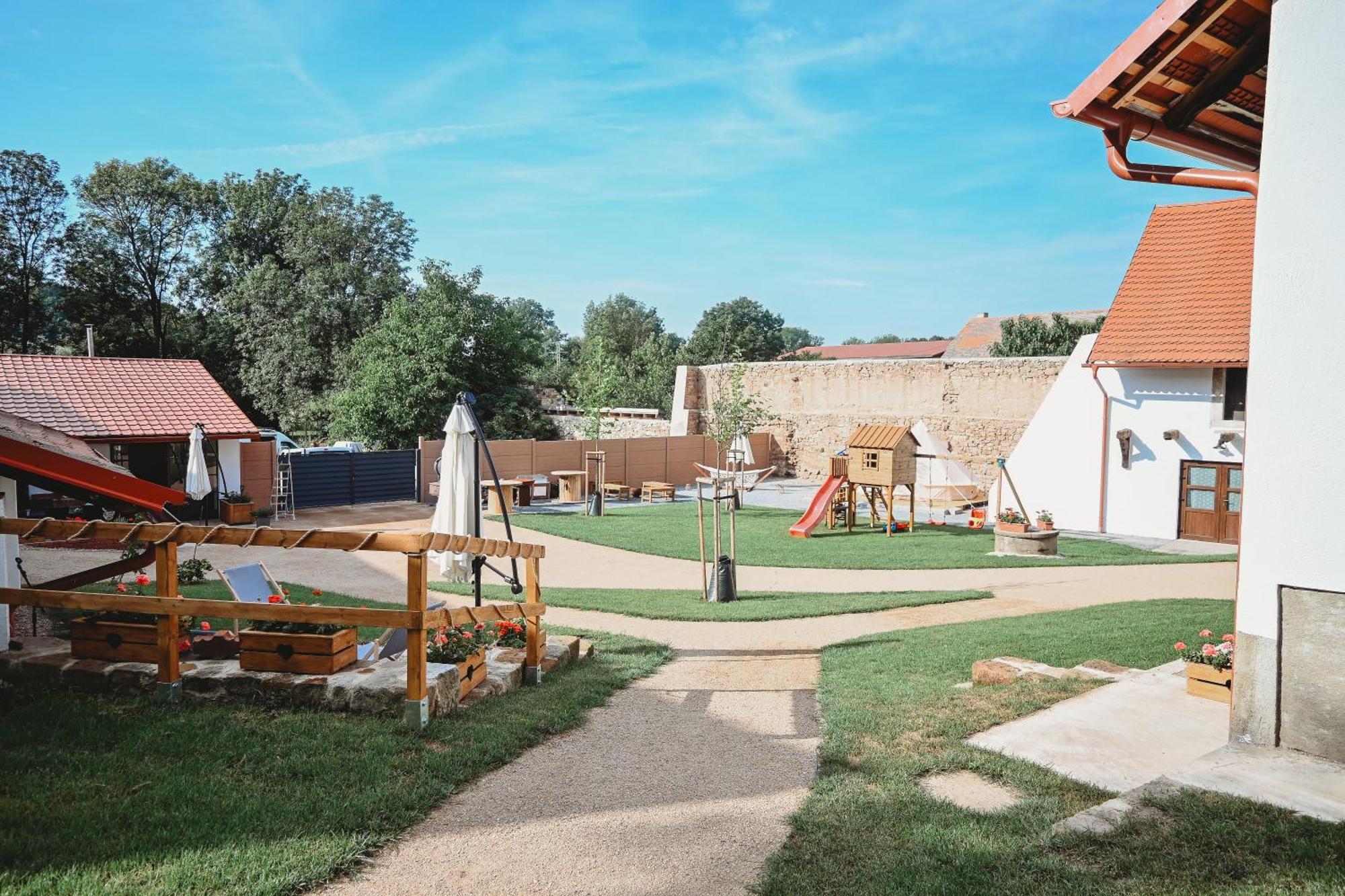 Vitovsky Statek Apartment Zizice Екстериор снимка
