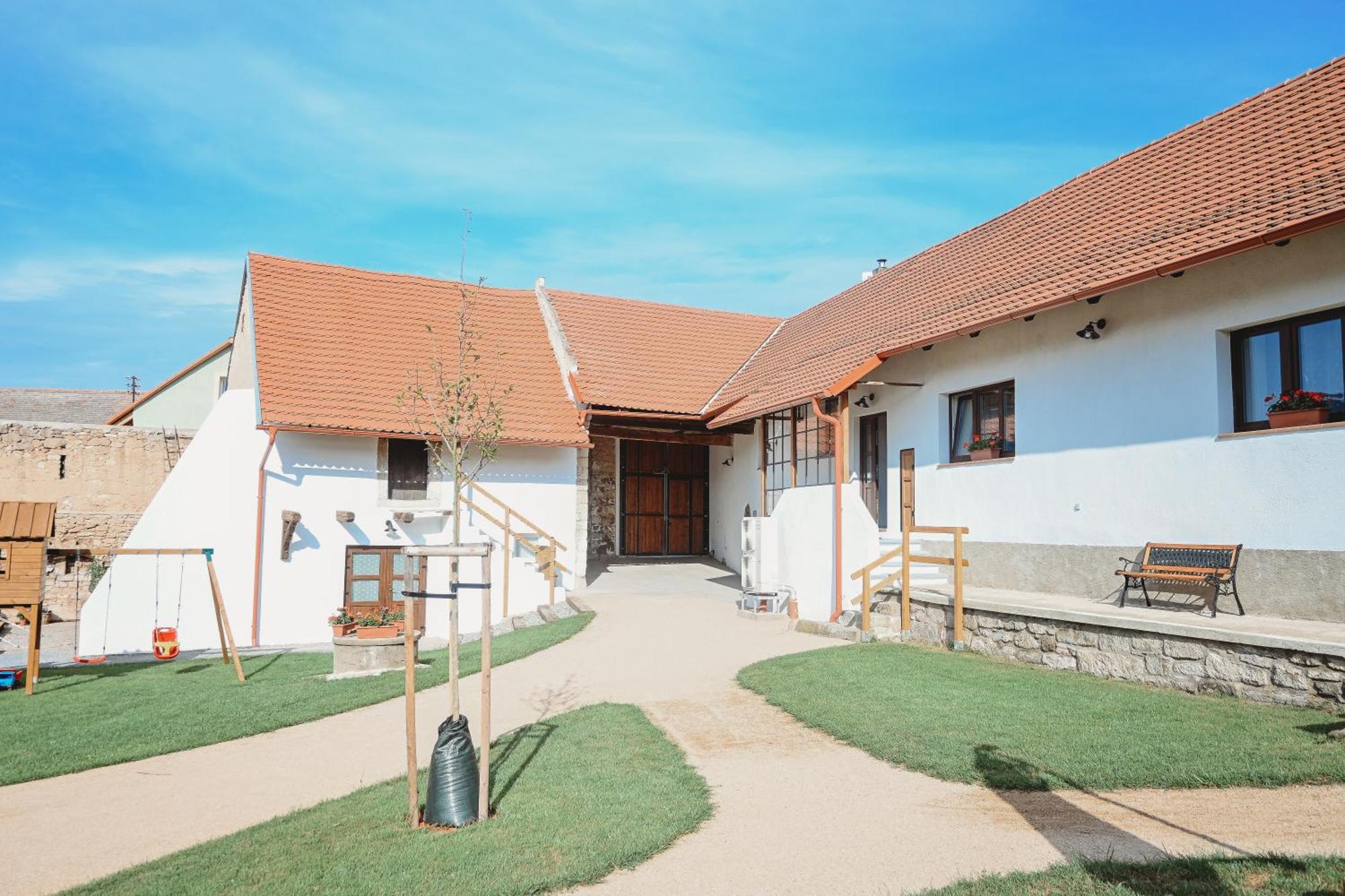 Vitovsky Statek Apartment Zizice Екстериор снимка